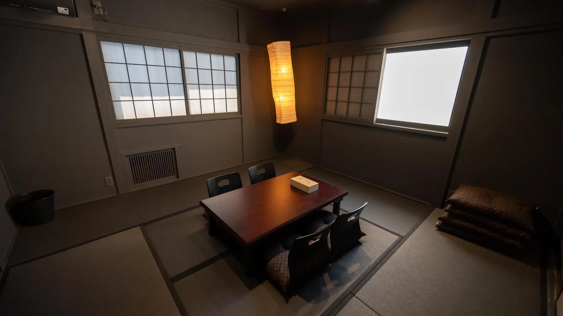 Ynh Guest House Osaka 0*,